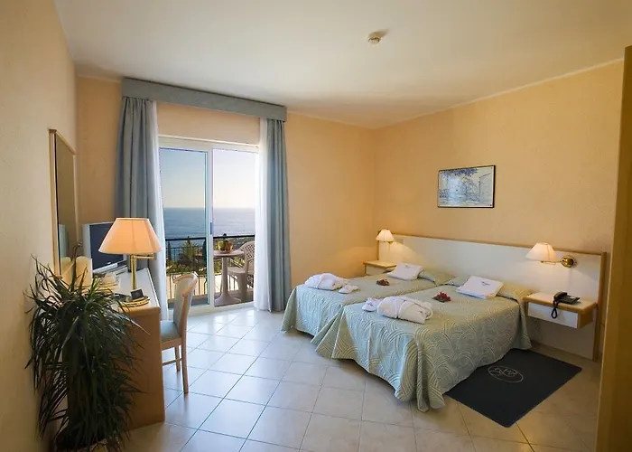 Отель Esperia Таормина