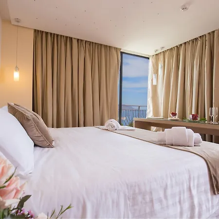 Esperia Hotel